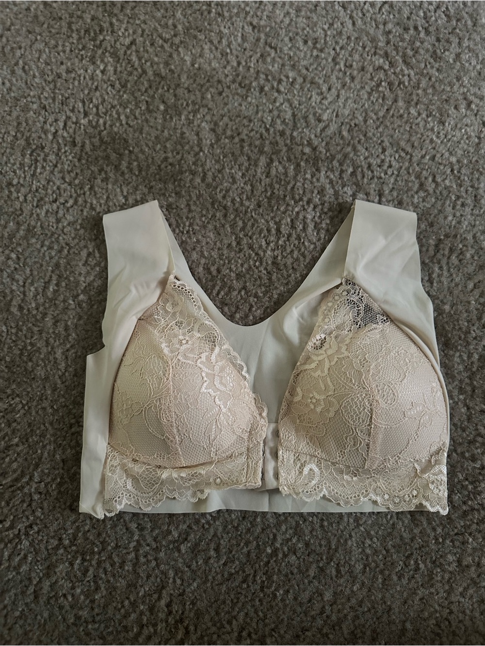 Lace Front-Closure Comfort Bra in Nude